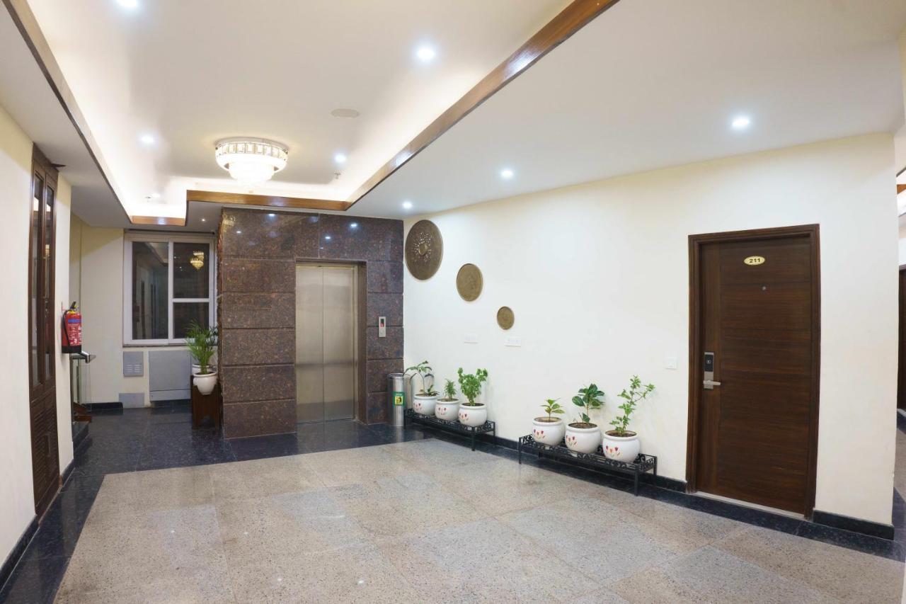 Hotel Vihaan Residency Zirakpur Esterno foto